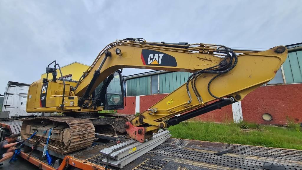 CAT 318 FL Гусеничні екскаватори