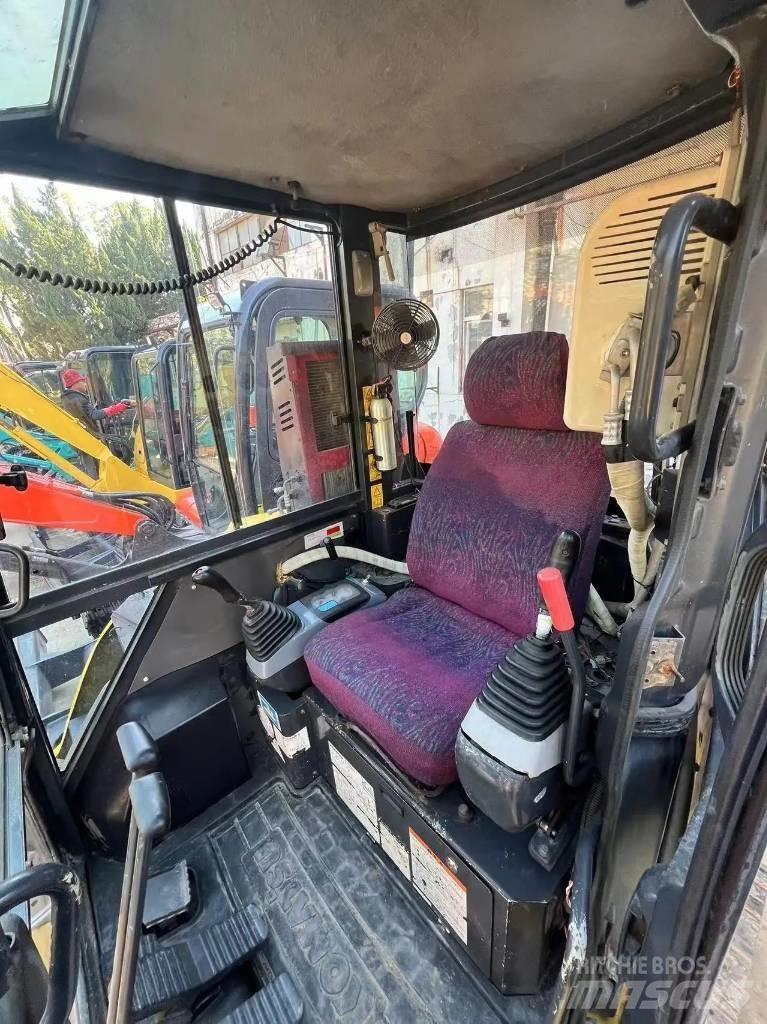 Komatsu PC 40 MR Міні-екскаватори < 7т