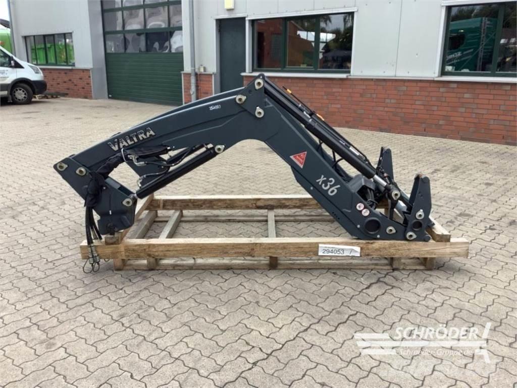 Valtra X36 DM Фронтальні навантажувачі та екскаватори