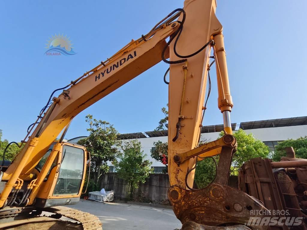 Hyundai R220LC-9S Гусеничні екскаватори