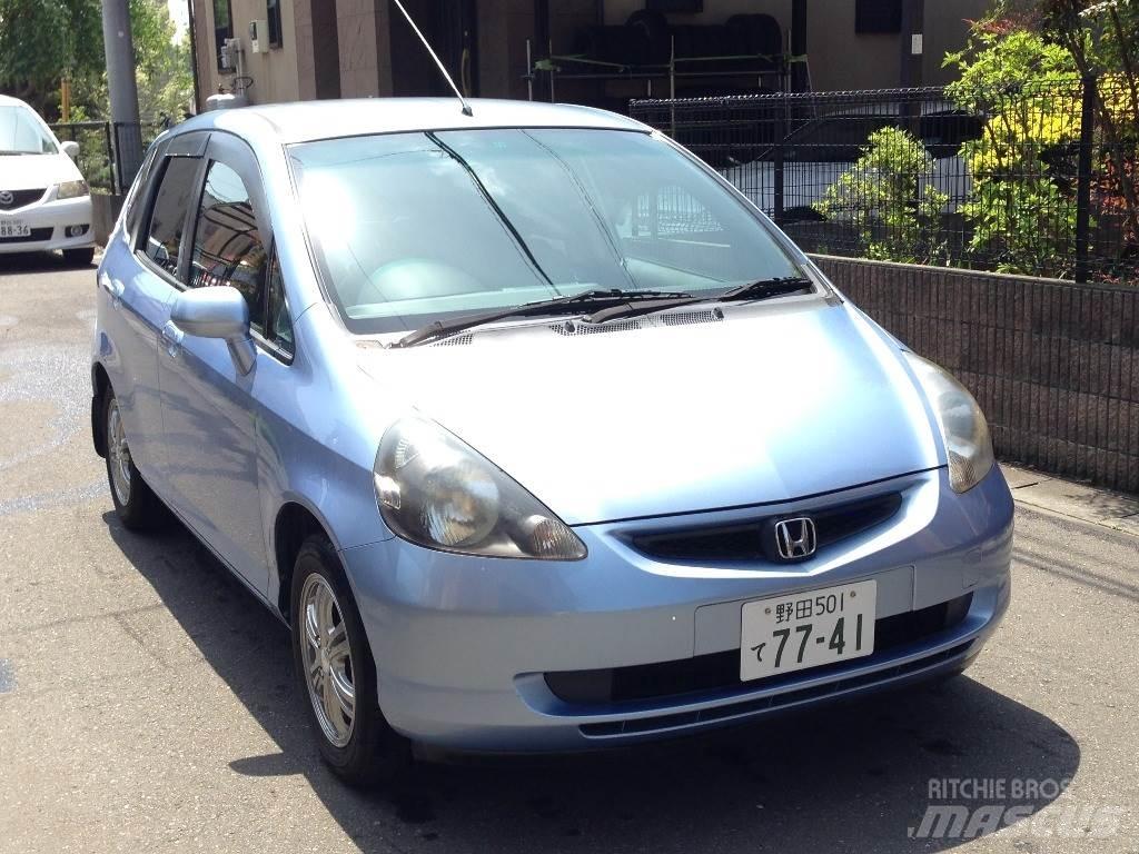 Honda LA-GD1 Автомобілі
