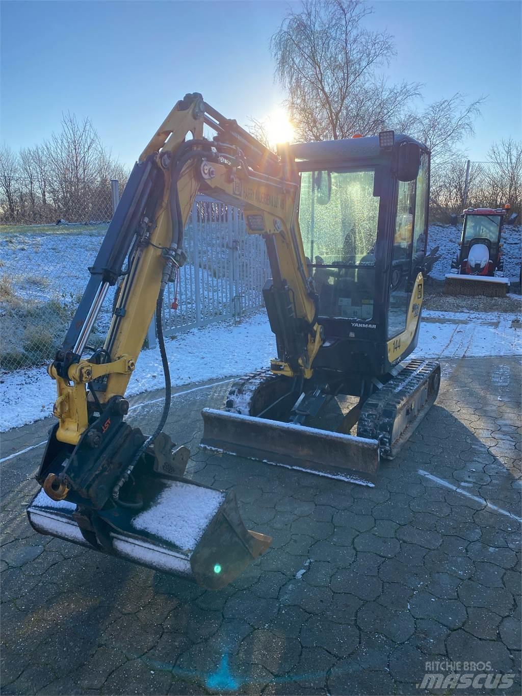 Yanmar SV22 Міні-екскаватори < 7т
