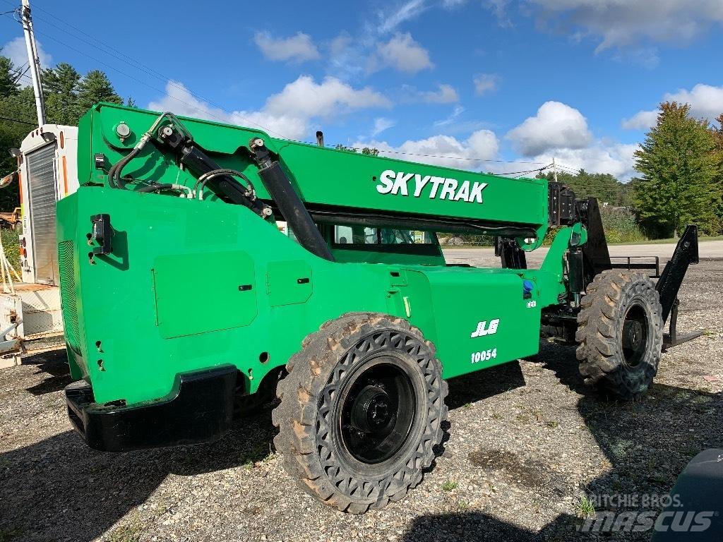 JLG 10054 Телескопічний навантажувач