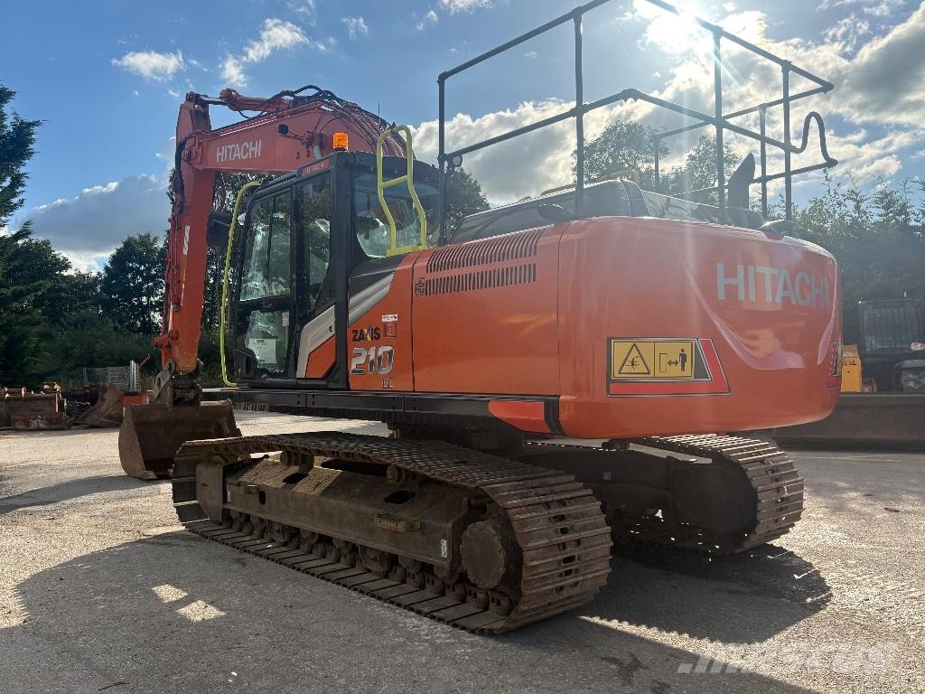 Hitachi ZX 210 LC-7 Гусеничні екскаватори