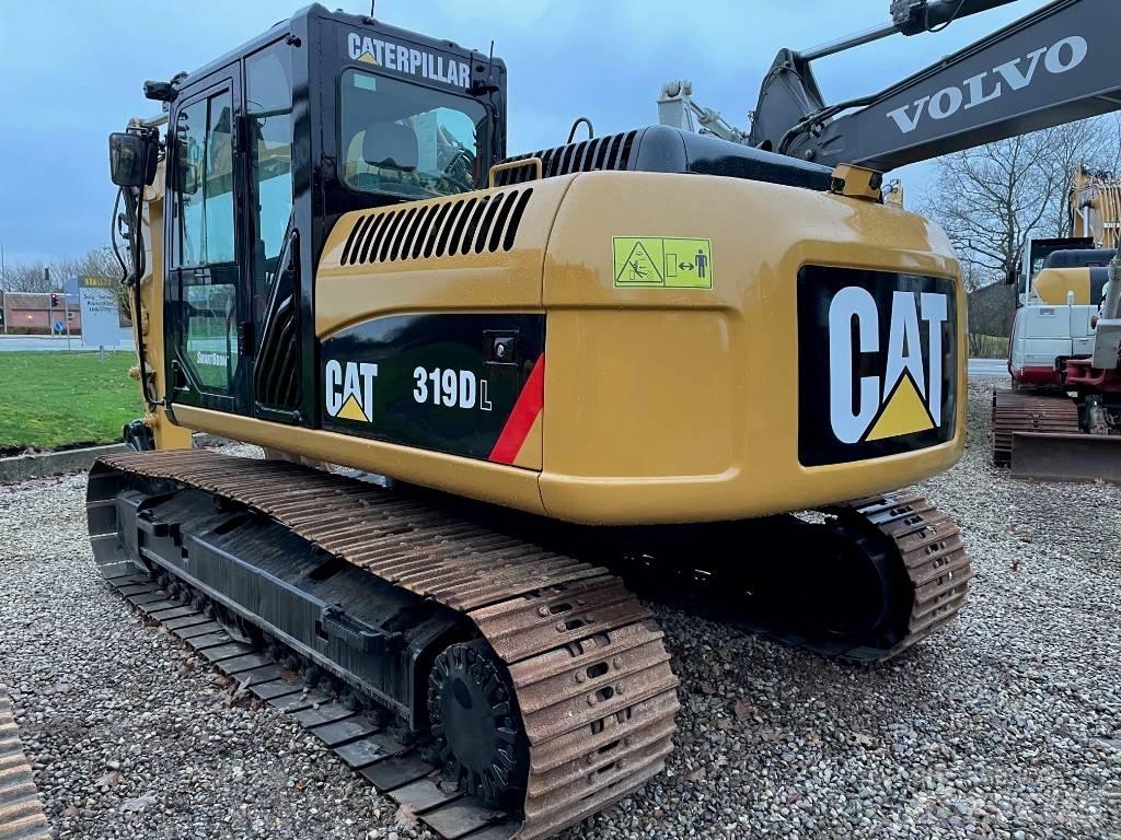 CAT 319D Гусеничні екскаватори