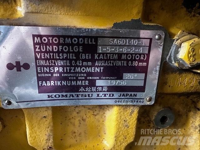 Komatsu SA6D140-1 Двигуни