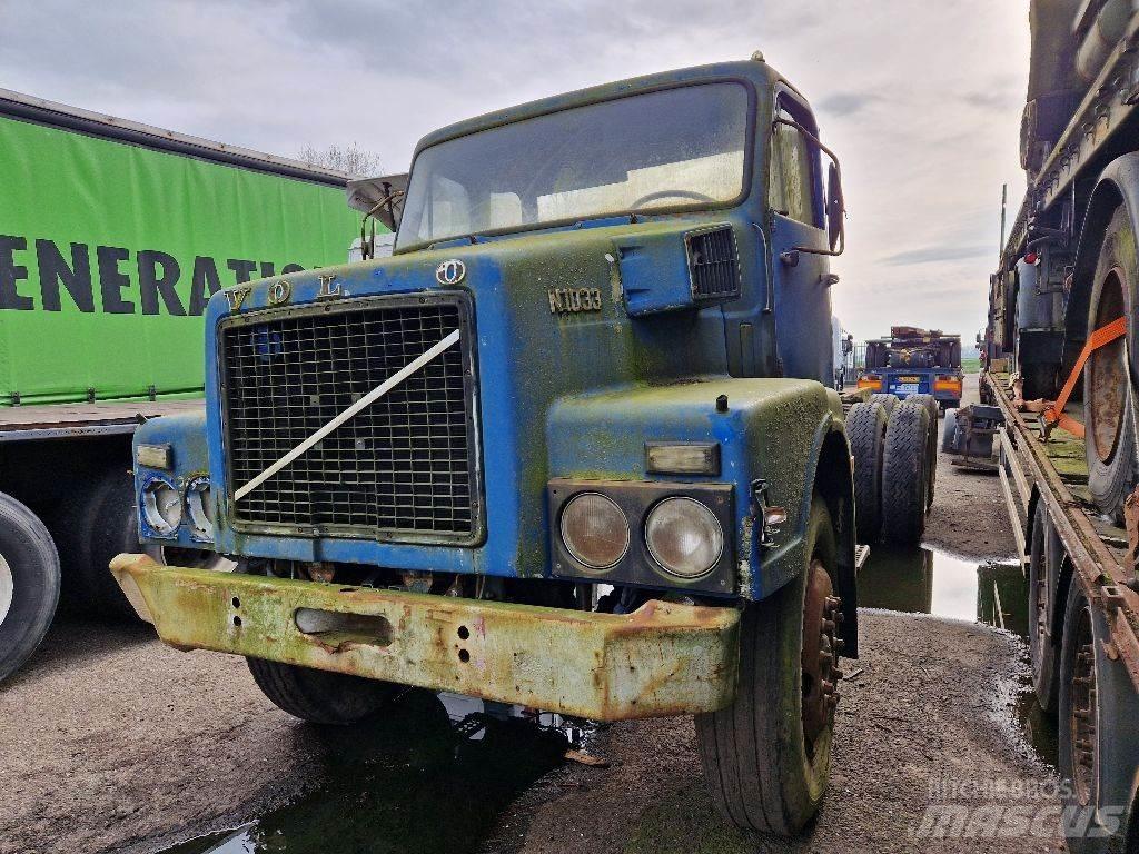 Volvo N1033 6X4 Шасі з кабіною