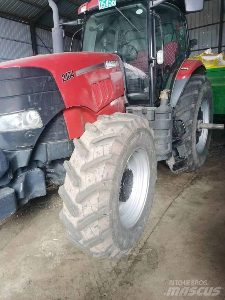 Case IH PUMA 2104 Трактори