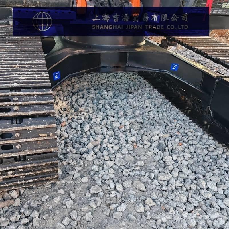 Hitachi ZX 120 Гусеничні екскаватори