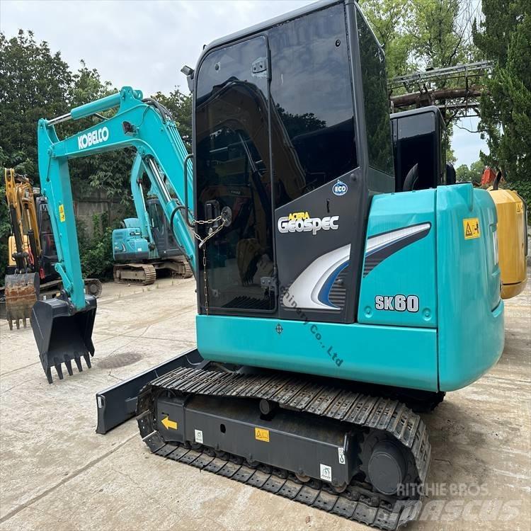 Kobelco SK 60 Міні-екскаватори < 7т