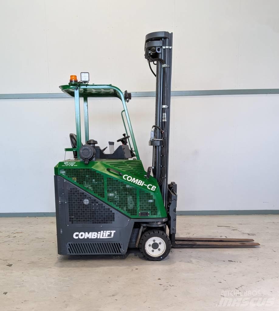 Combilift CB 3000 Чотириходові річ-траки