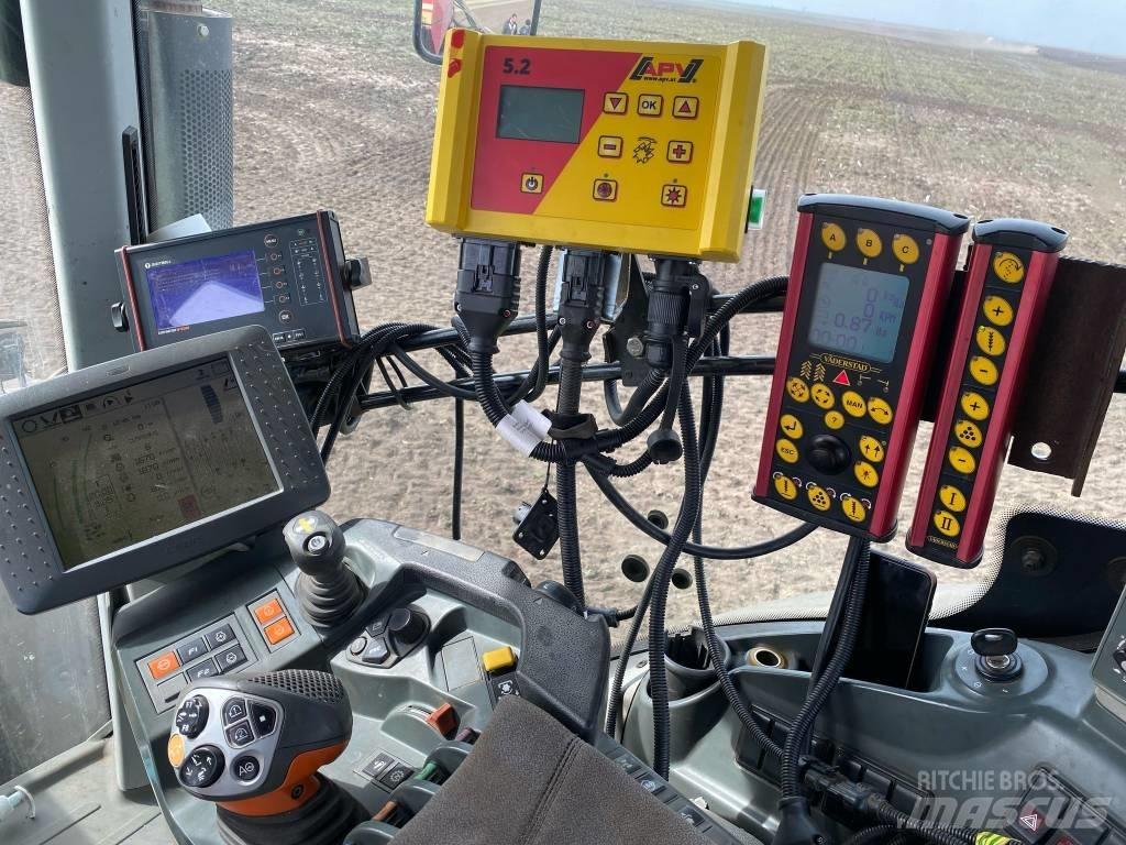 CLAAS Axion 940 SCR Трактори