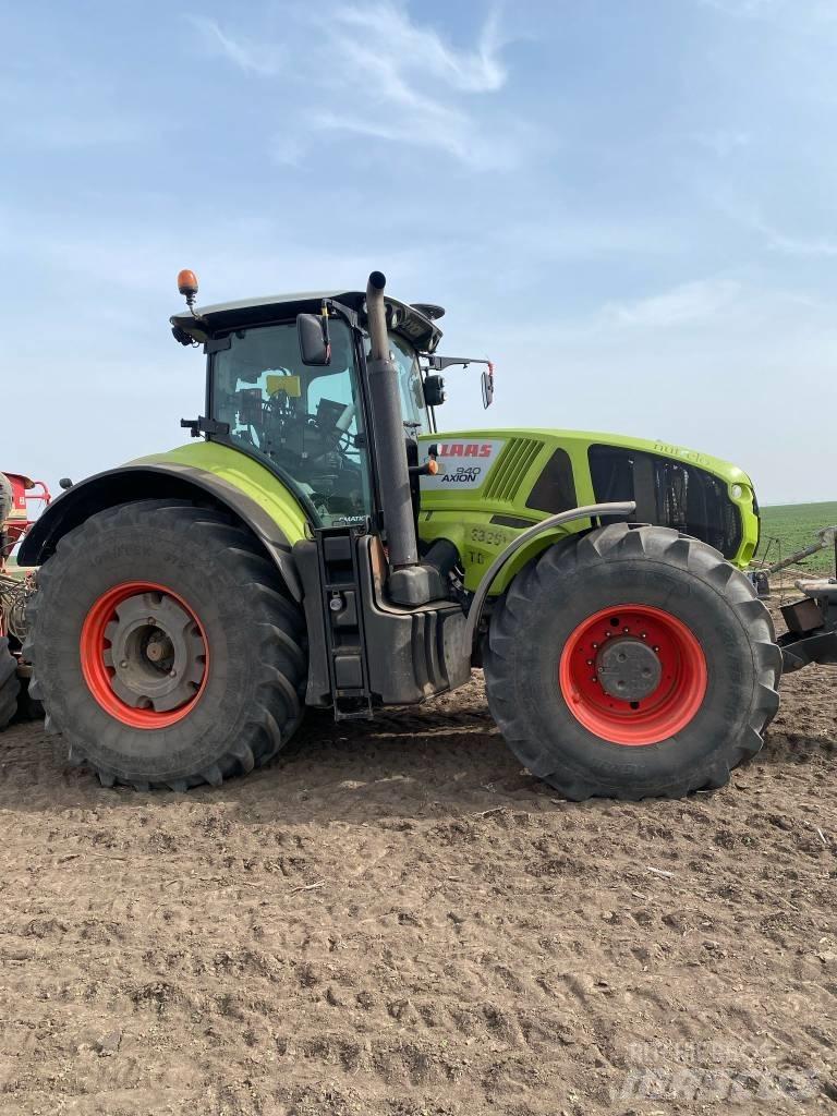 CLAAS Axion 940 SCR Трактори