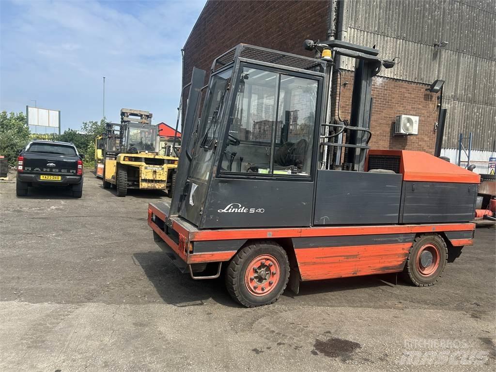 Linde S40 Бокові навантажувачі