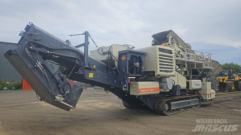 Metso LT 300 HP Мобільні дробарки
