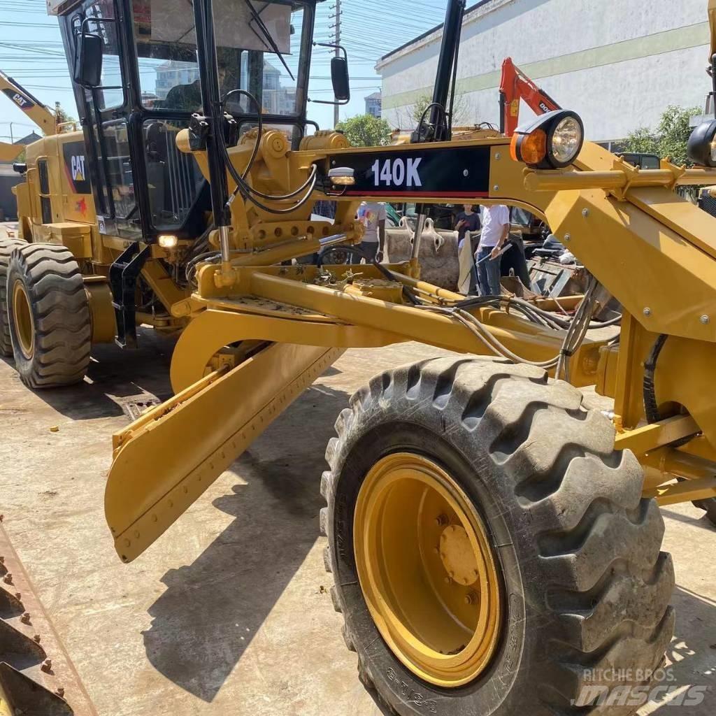 CAT 140 K Грейдери