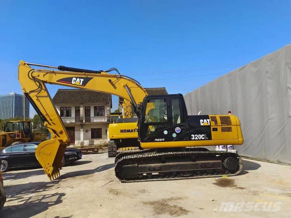 CAT 320 C L Гусеничні екскаватори