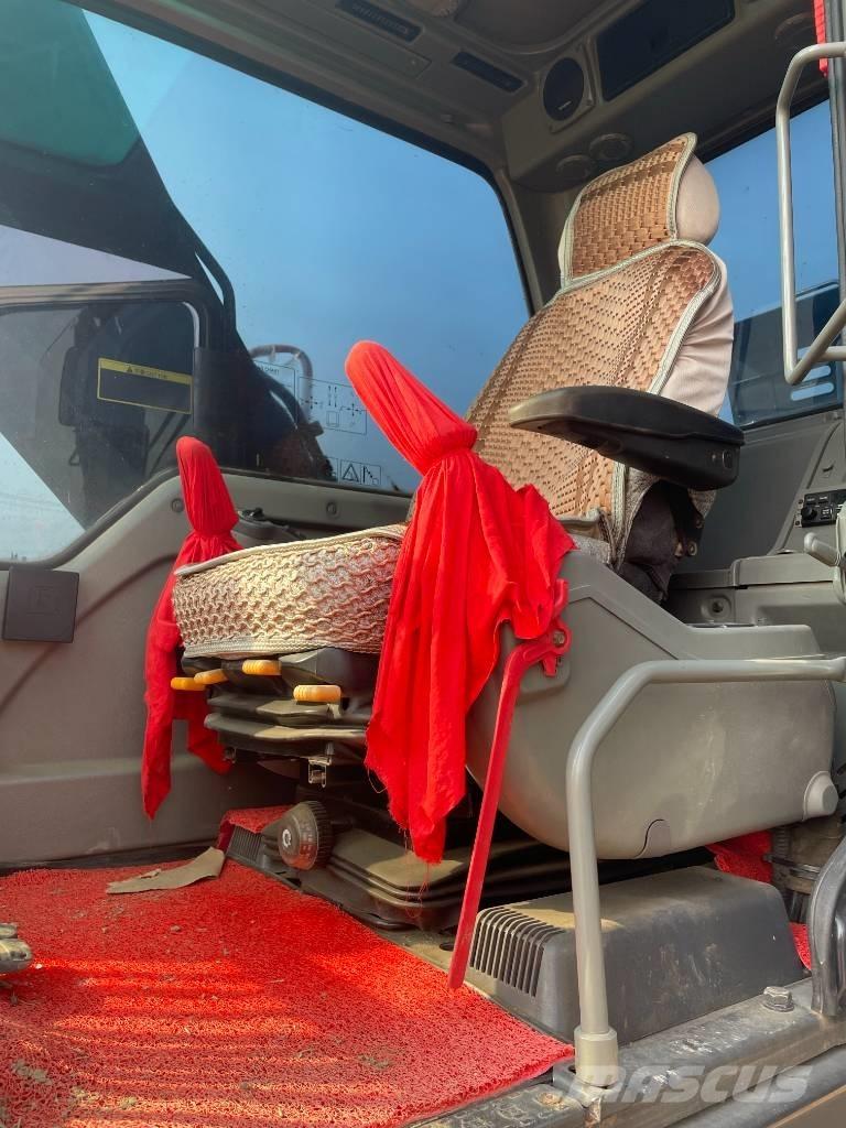 Volvo EC 210 Гусеничні екскаватори