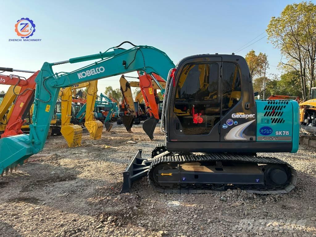 Kobelco SK 75 Середні екскаватори 7т. - 12т.