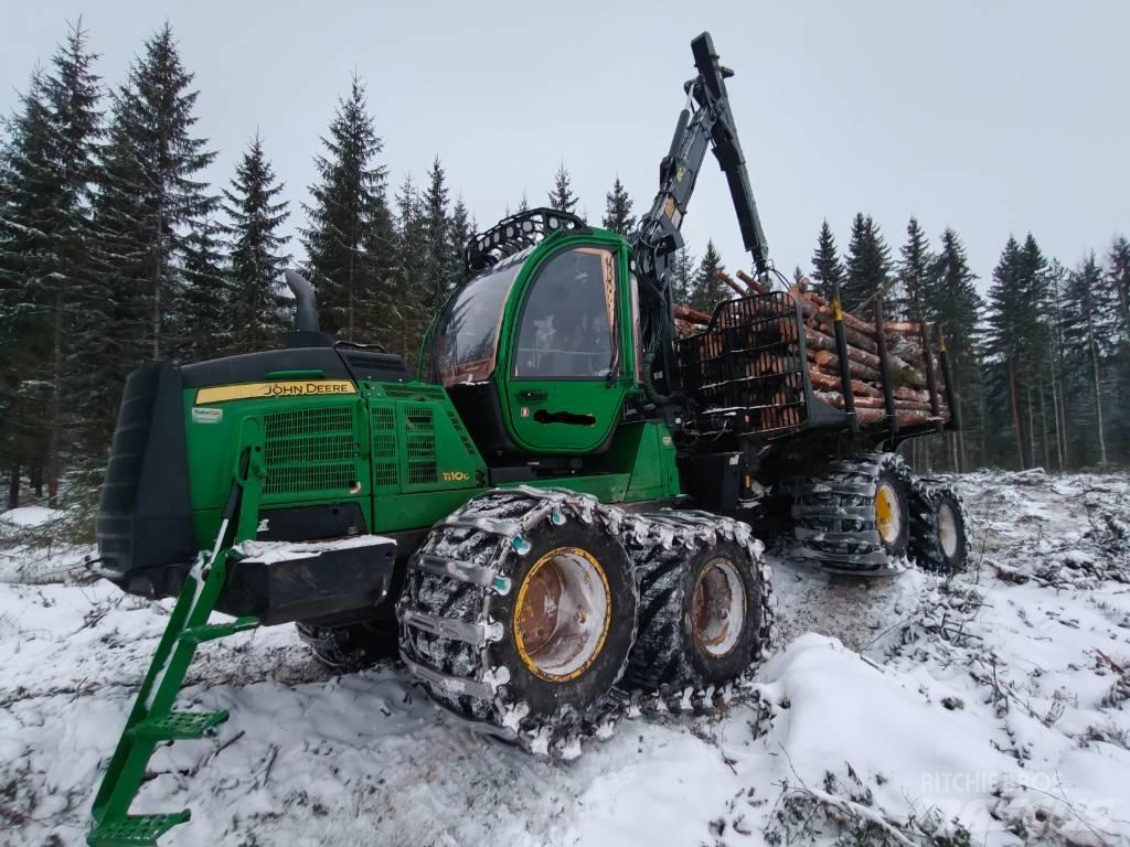 John Deere 1110G Форвардери