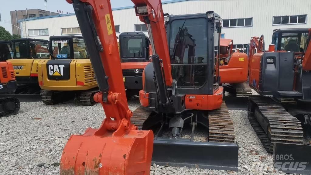 Kubota KX165 Гусеничні екскаватори