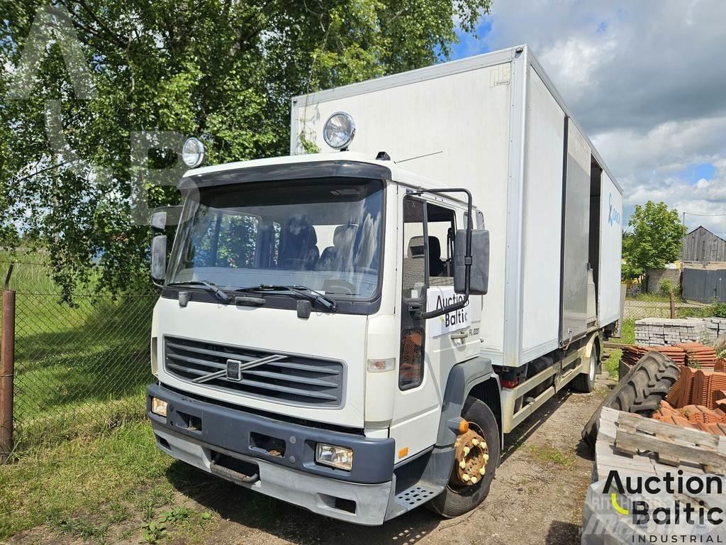 Volvo FL615 Фургони
