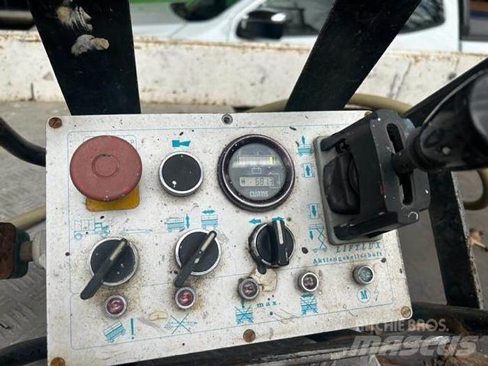 Liftlux SL 83-12 Інші підйомники і платформи