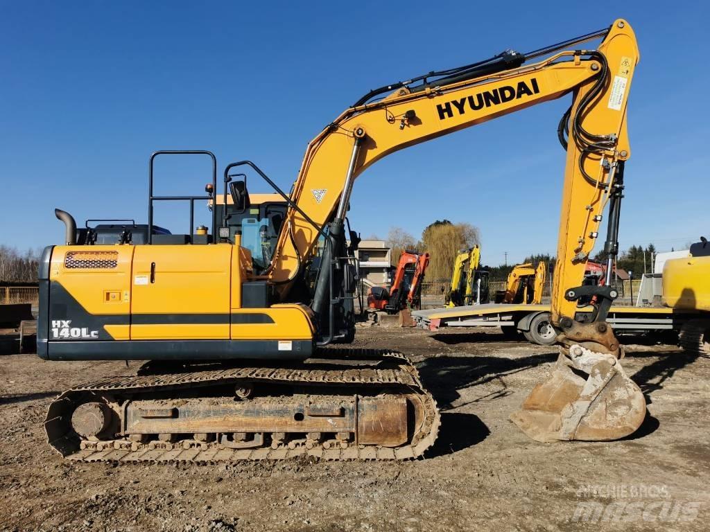Hyundai HX140 LC Гусеничні екскаватори
