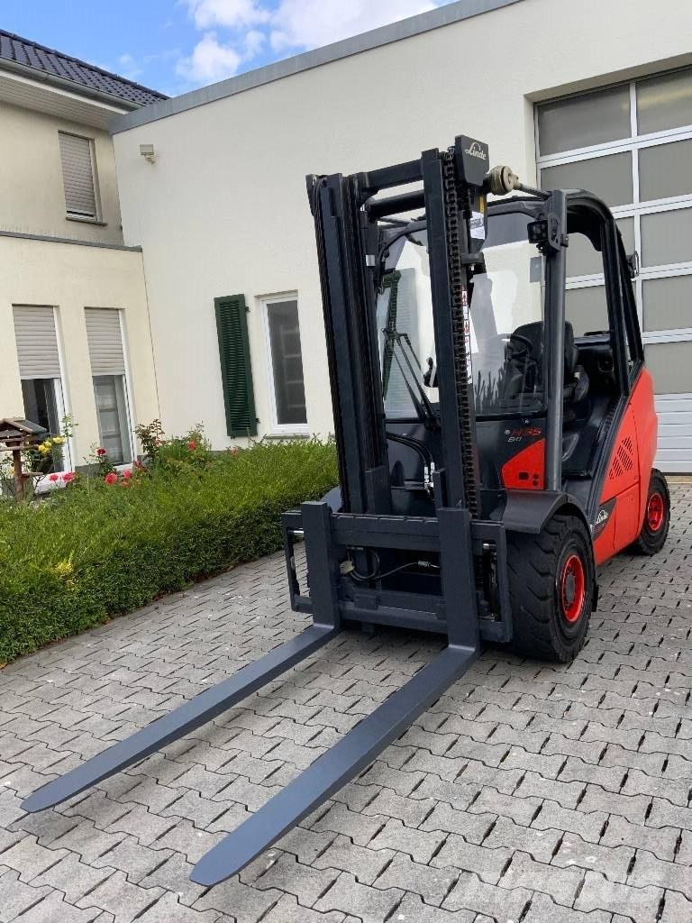 Linde H35T-02 Газові навантажувачі
