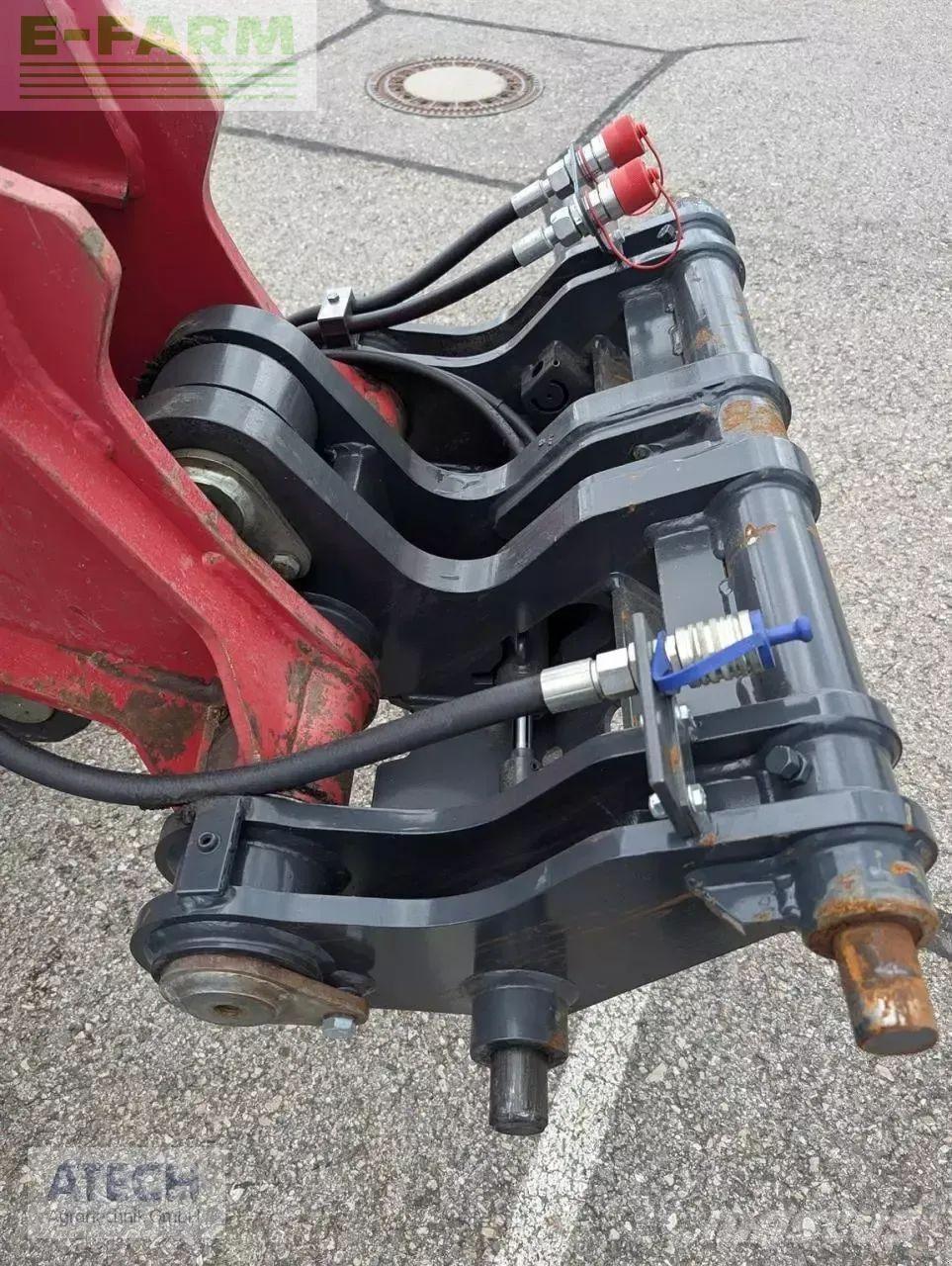 Schäffer 9330 t Міні-екскаватори < 7т