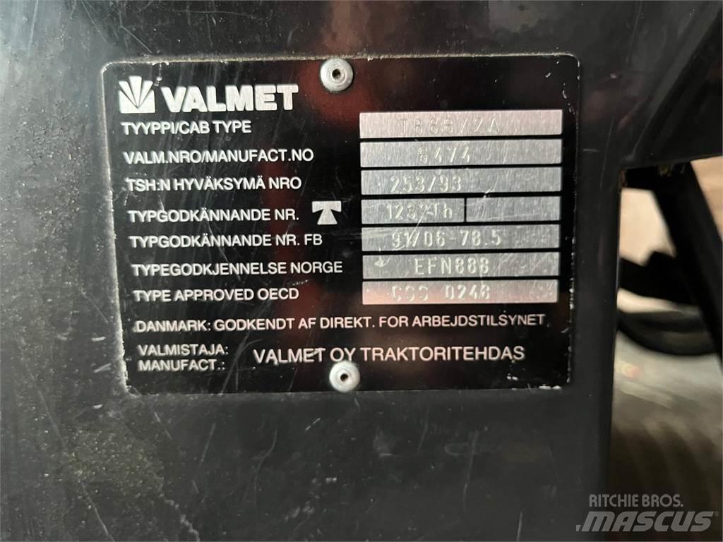 Valmet 6400 4.4 Трактори