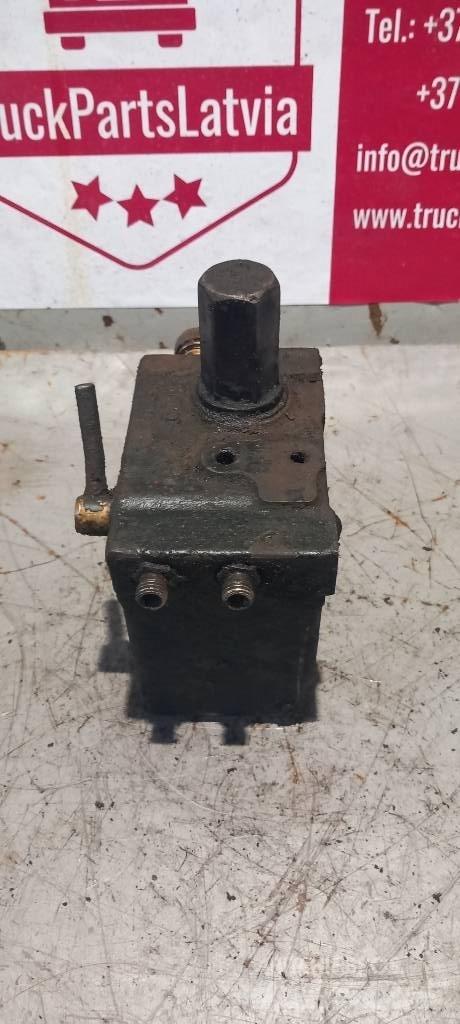 MAN TGS.    85417236020 Гідравліка