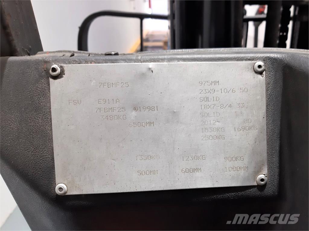 Toyota 7FBMF25 Електронавантажувачі