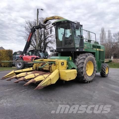 John Deere 6610 Кормозбиральні комбайни