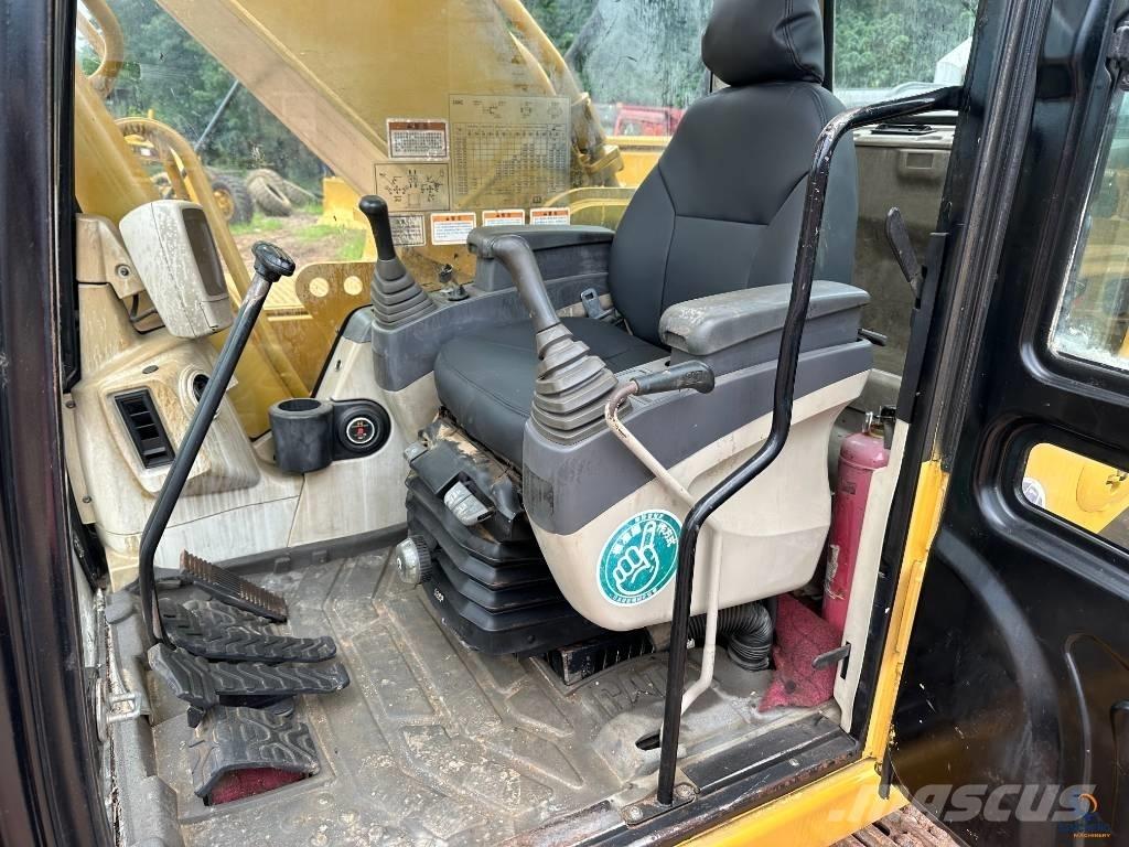 CAT 330C Гусеничні екскаватори