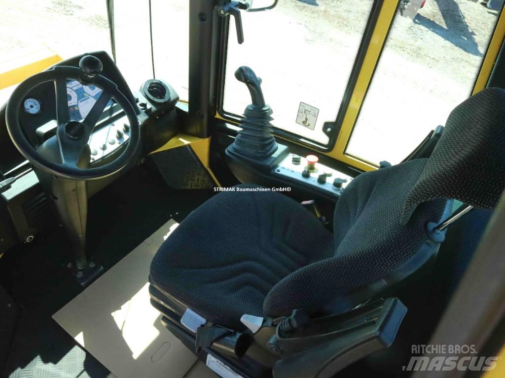 Bomag BW 213 D H-4 i Ущільнювачі грунту