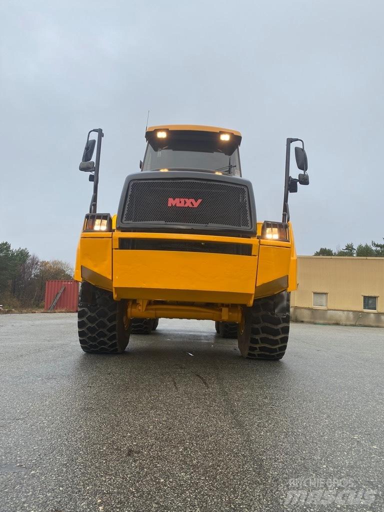 Moxy MT 31 Зчленовані самоскиди