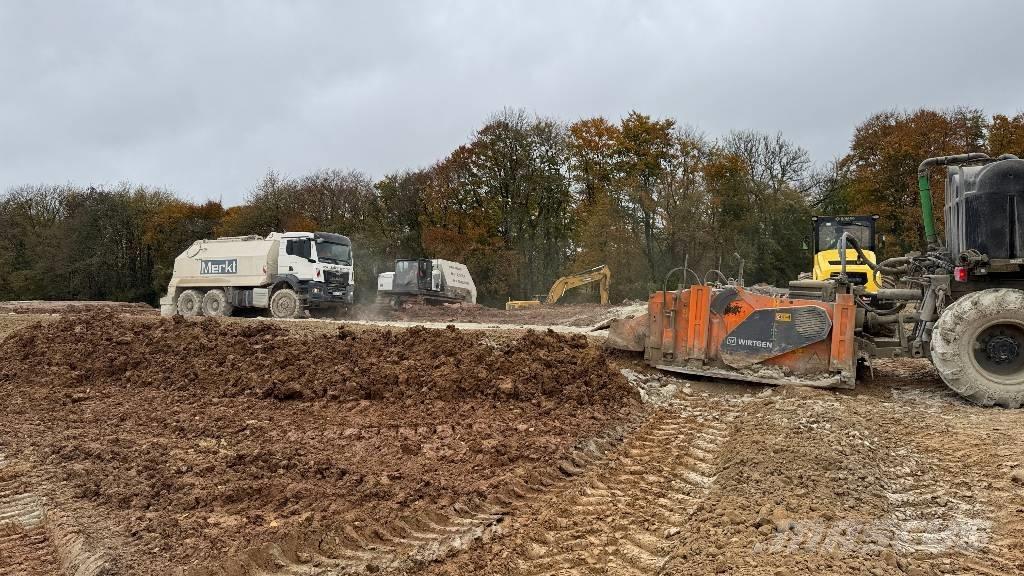 Prinoth Panther T14R Гусеничні самоскиди