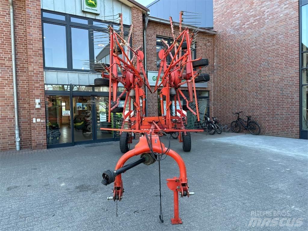 Kuhn GA 7501 Прибиральні комбайни