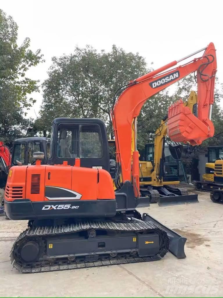 Doosan DX55-9C Гусеничні екскаватори