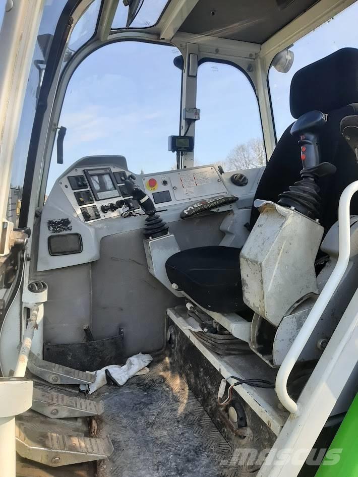 Menzi Muck A91 4x4 Спеціальні екскаватори