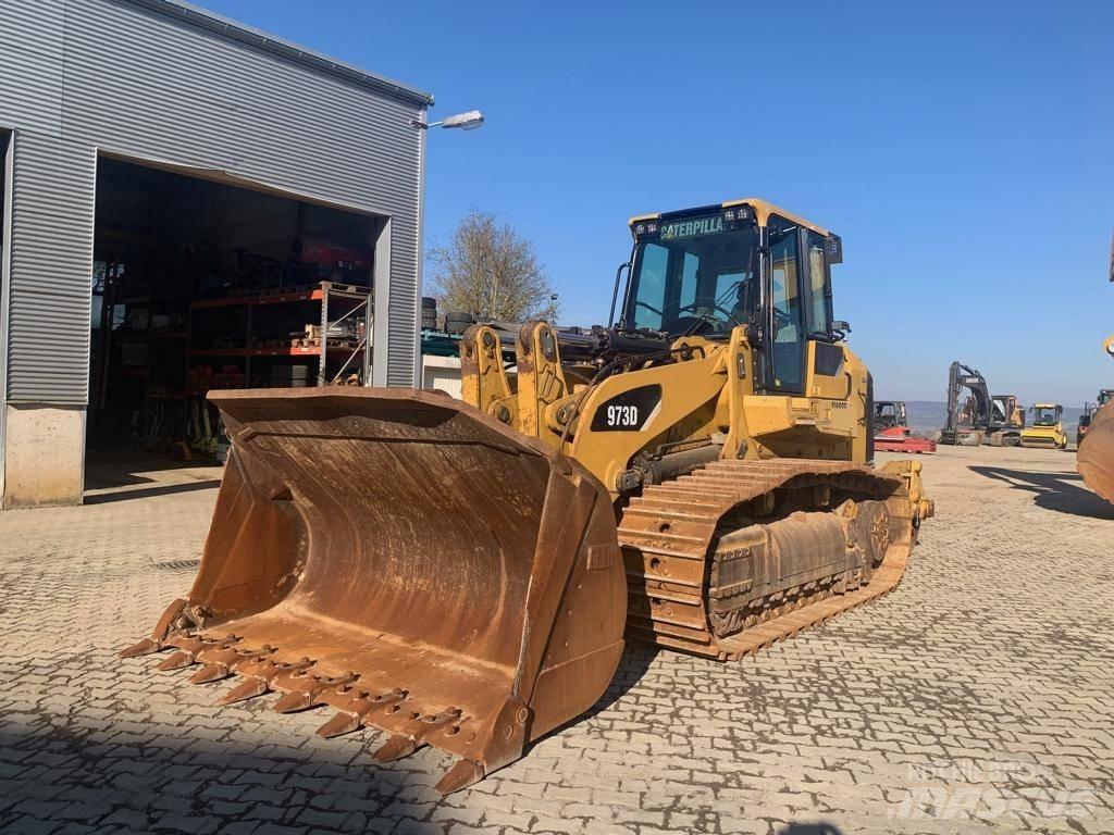 CAT 973 D Гусеничні вантажники