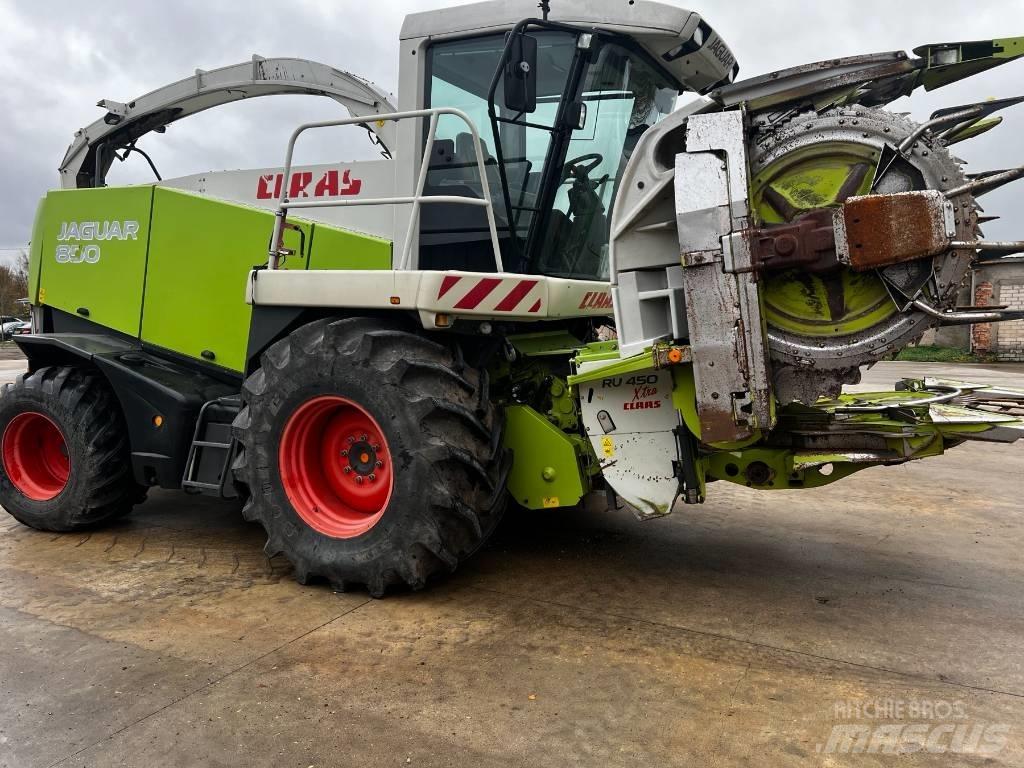 CLAAS Jaguar 850 Фуражні комбайни