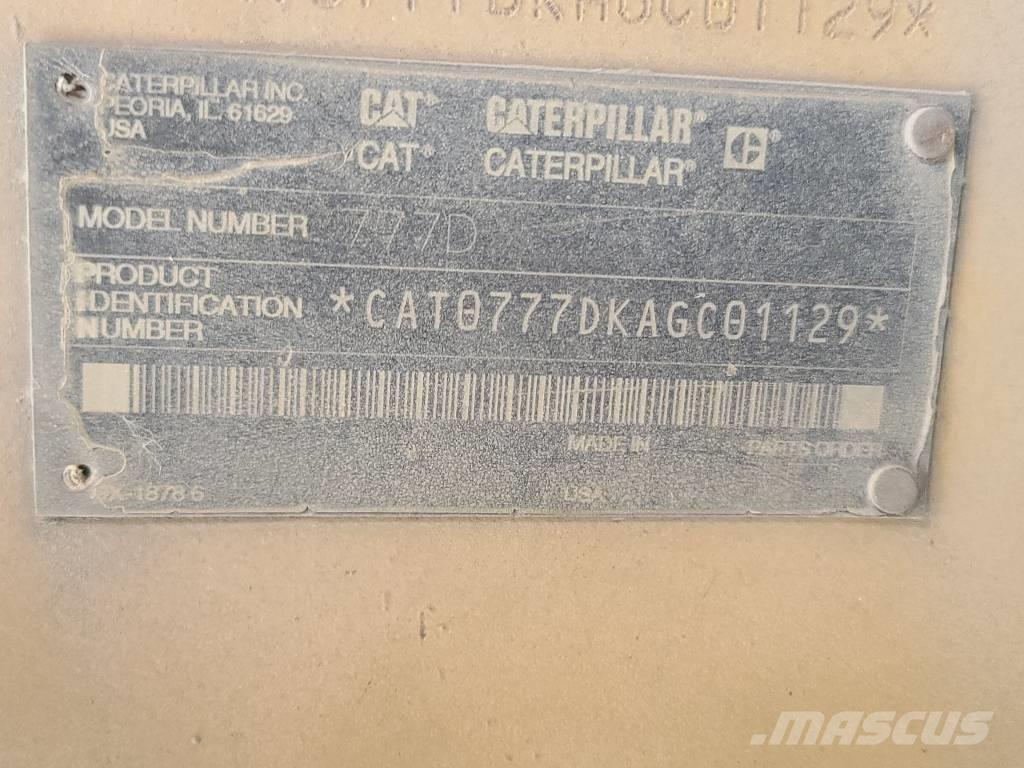 CAT 777 D Зчленовані самоскиди