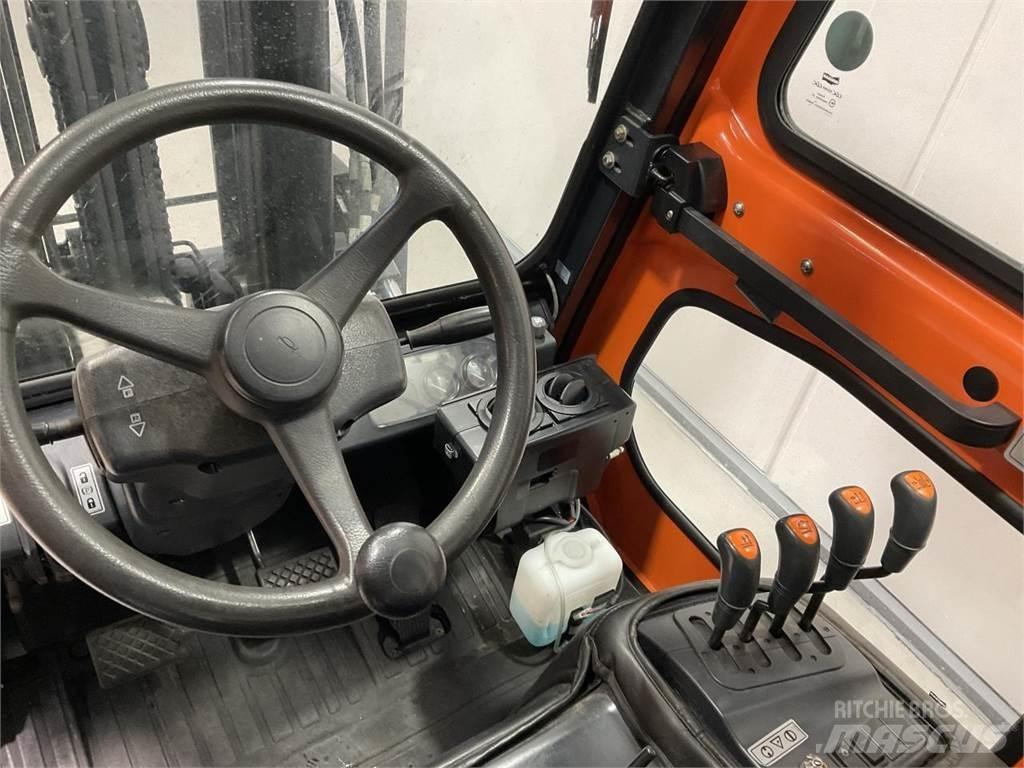 Doosan G30E-5 Газові навантажувачі