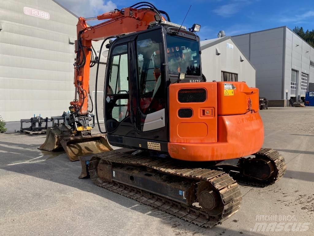 Hitachi ZX 85 US-5 Середні екскаватори 7т. - 12т.