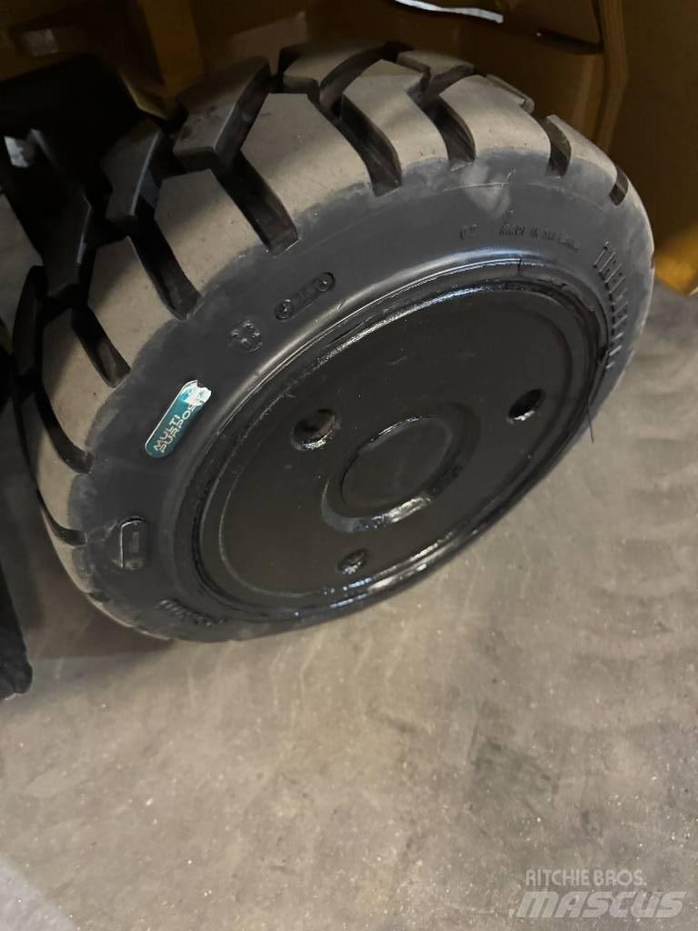 CAT 2C 6000 Інше
