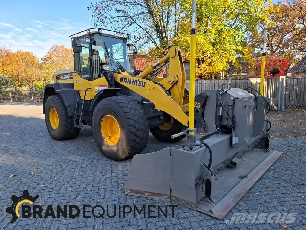 Komatsu WA270-7 Фронтальні навантажувачі