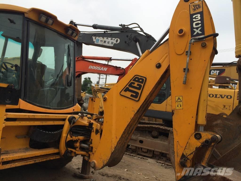 JCB 3CX Екскаватори-навантажувачі