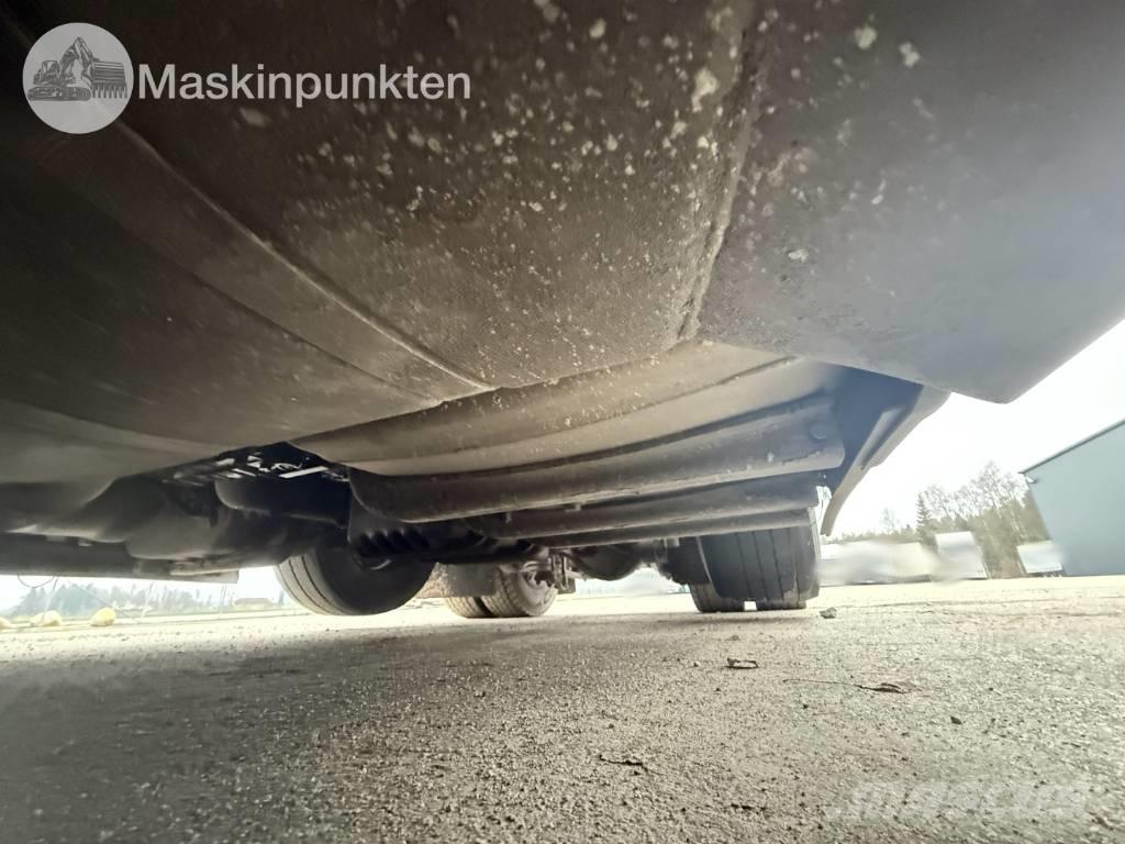 Scania R 520 Тягачі